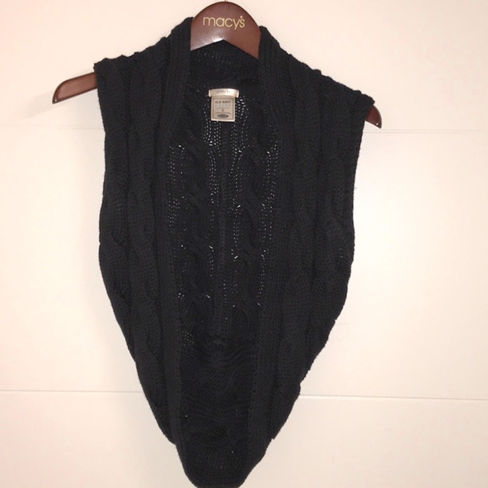 Old Navy Sleeveless Sweater Shrug